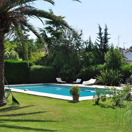 Le Clos De St Paul Holiday home *